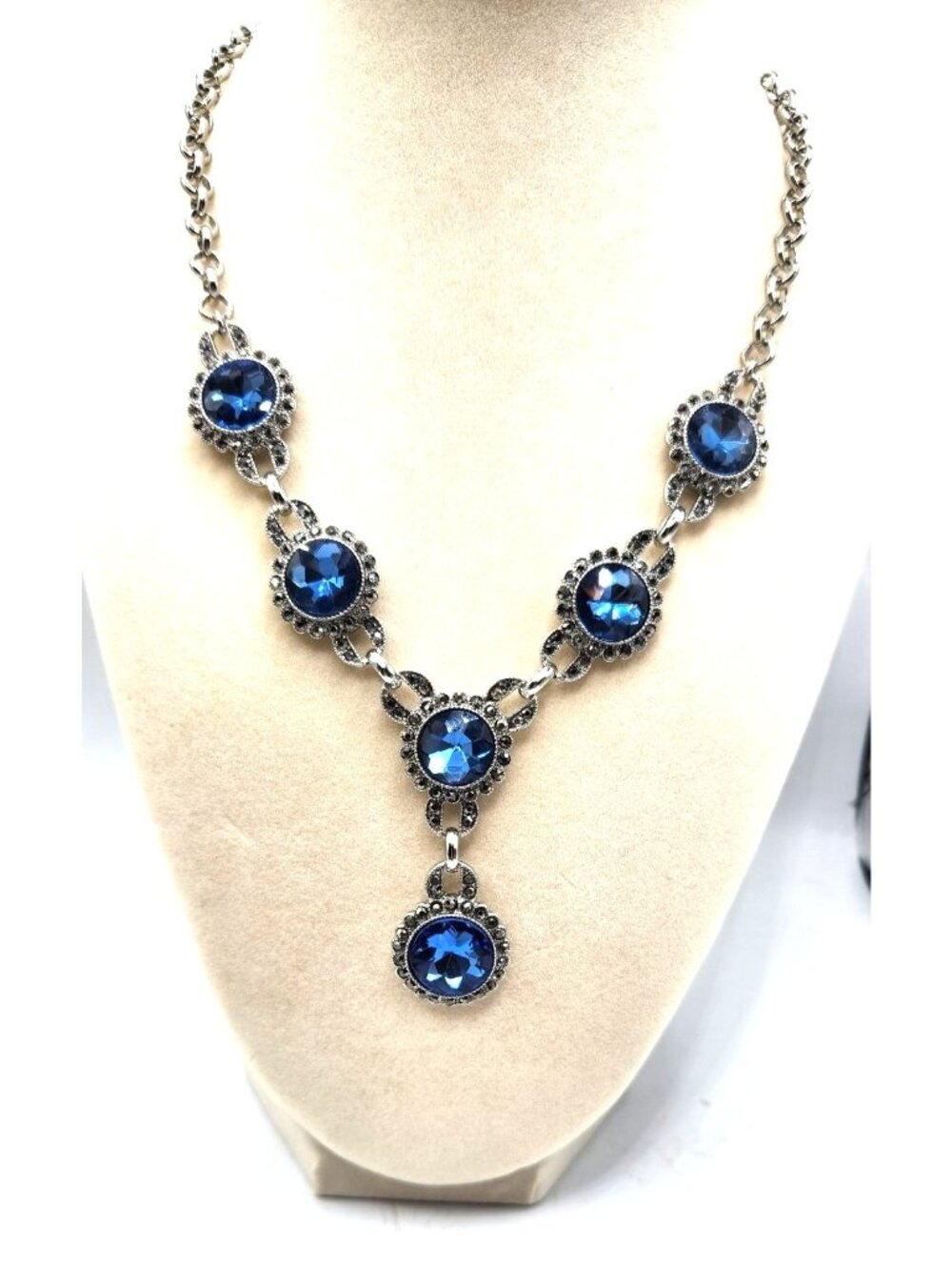 Vintage-Style Silver-Tone Necklace With Blue Rhinestones & Drop Pendant